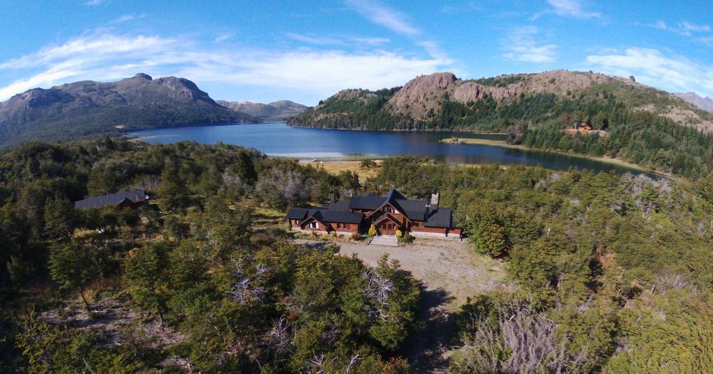 Laguna Larga Lodge Lago Futalaufquen Exterior foto